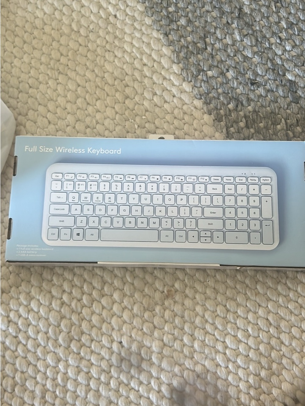 heyday Full Size Wireless Keyboard - White